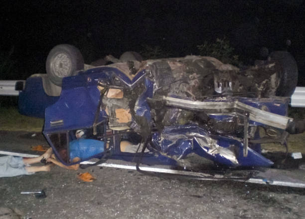 Bus Pariwisata Diduga Rem Blong Tabrak Sejumlah Kendaraan di Ngamprah, Mobil Terseret hingga 20 Mete